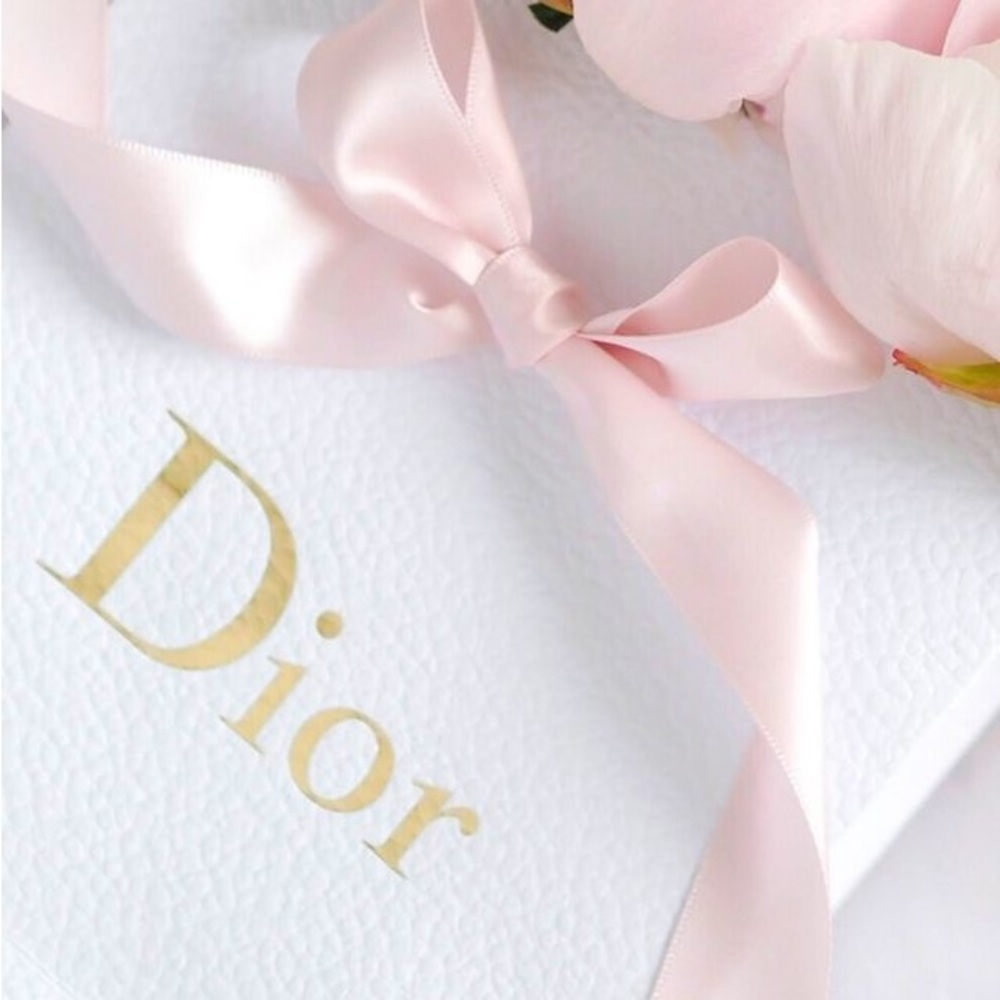 Meet your Posher, Chastity